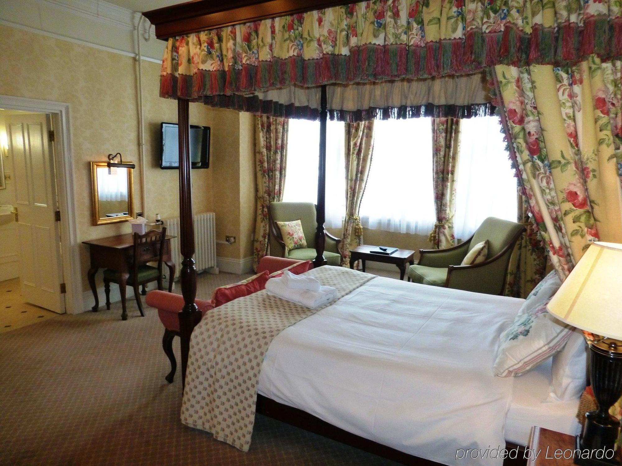 The Bear Hotell Bath Eksteriør bilde